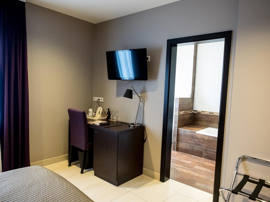 Hotel Pax Luxembourg Room photo